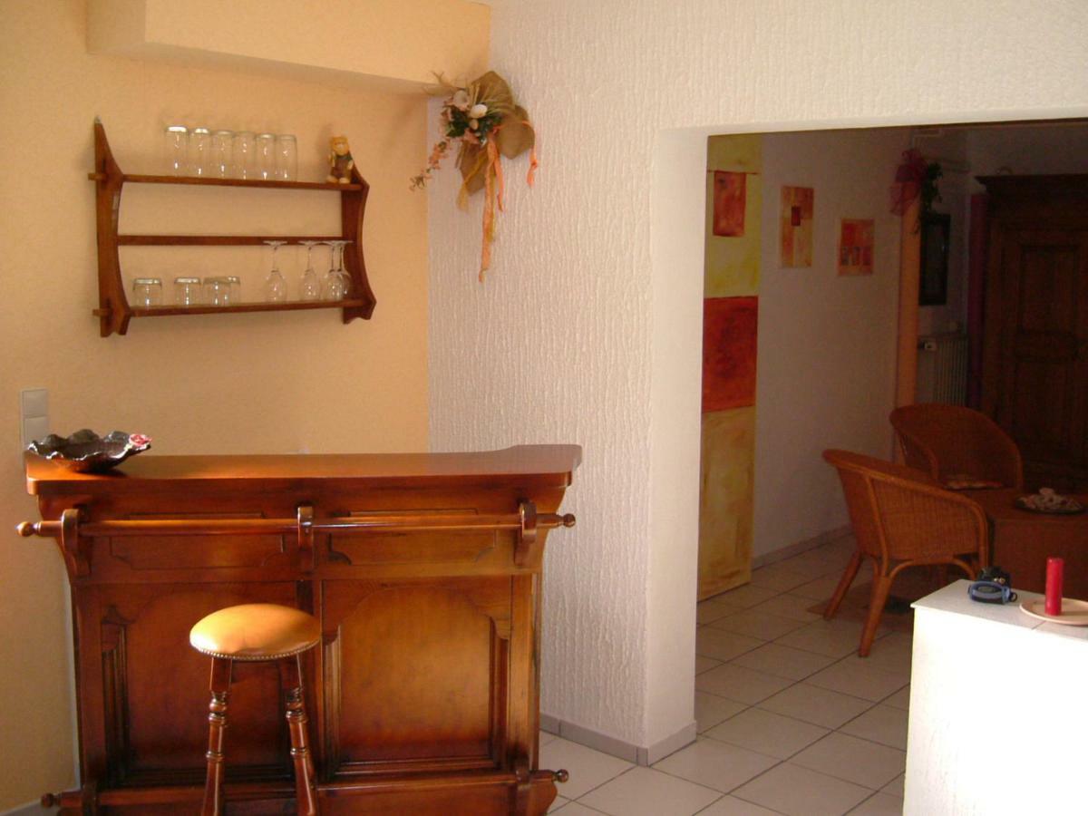Querbach Appartamento Burgen  Esterno foto